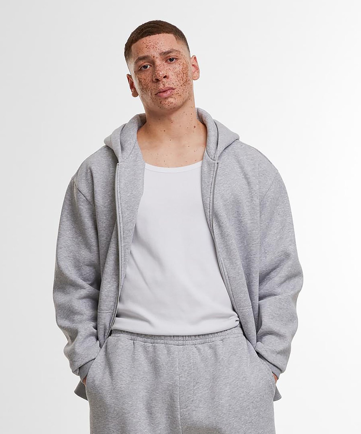 Loose-fit zip hoodie
